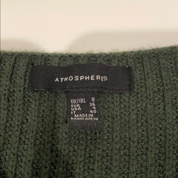 ❌SOLD❌Sweater - Picture 3 of 3